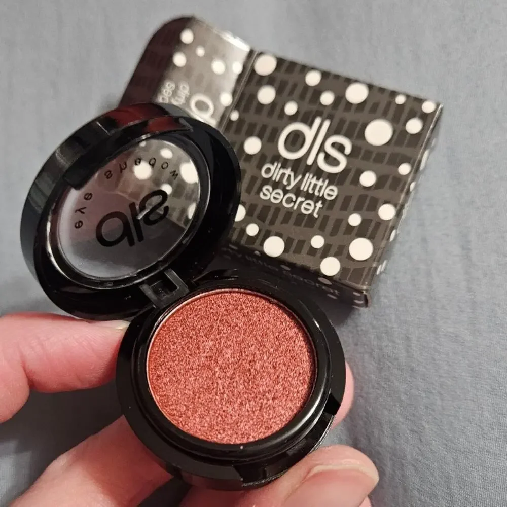 DLS Dirty Little Secret Eyeshadow Sangria